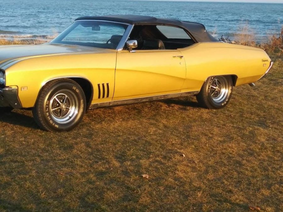 1969 Buick Skylark Convertible at Kansas City 2020 as F77 - Mecum Auctions