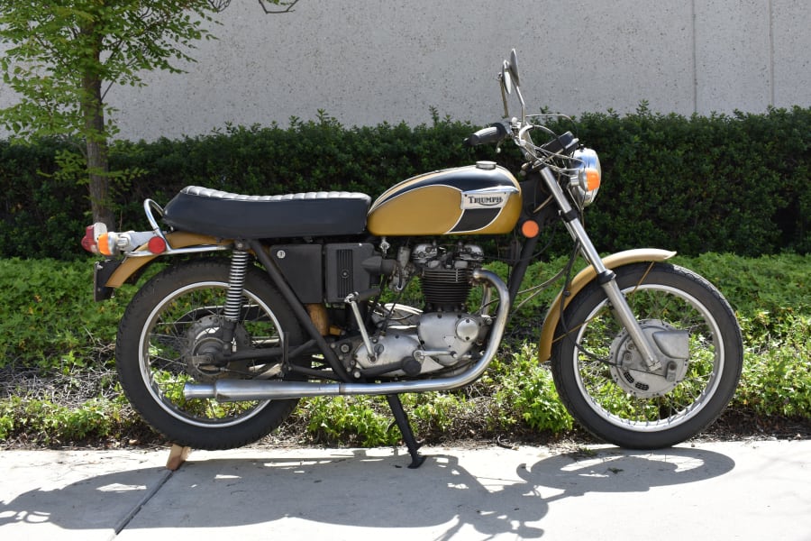 triumph bonneville for sale near me