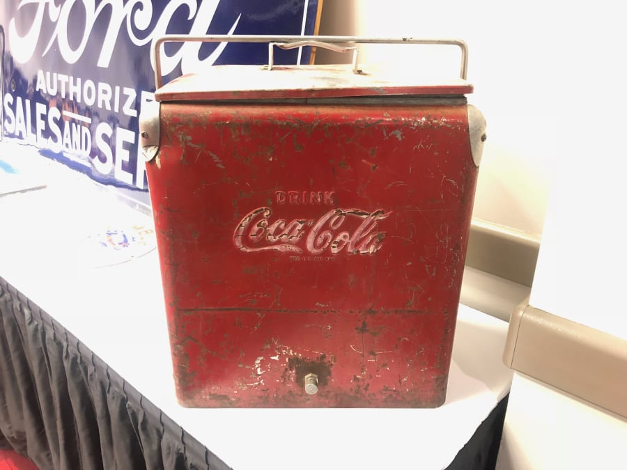 CocaCola Cooler at Las Vegas 2018 as Z325 Mecum Auctions