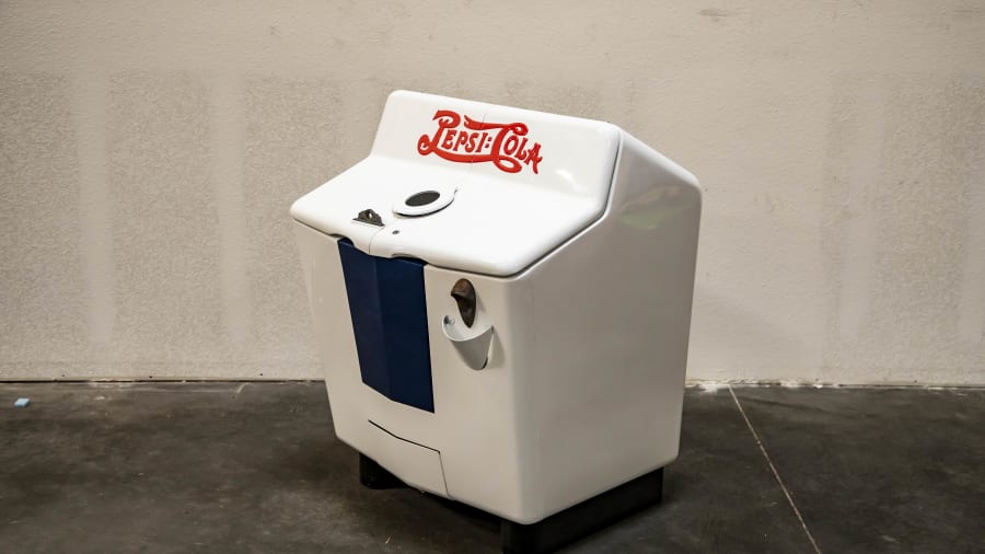 1940s Pepsi-Cola Gullwing Split Door Cooler 33x32x41 For