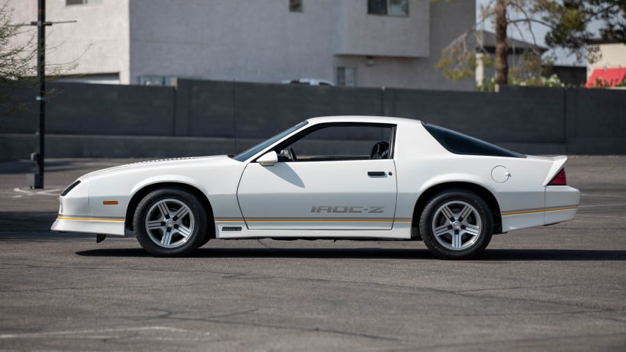 1990 Chevrolet Camaro IROC-Z at Las Vegas 2020 as S108 - Mecum Auctions