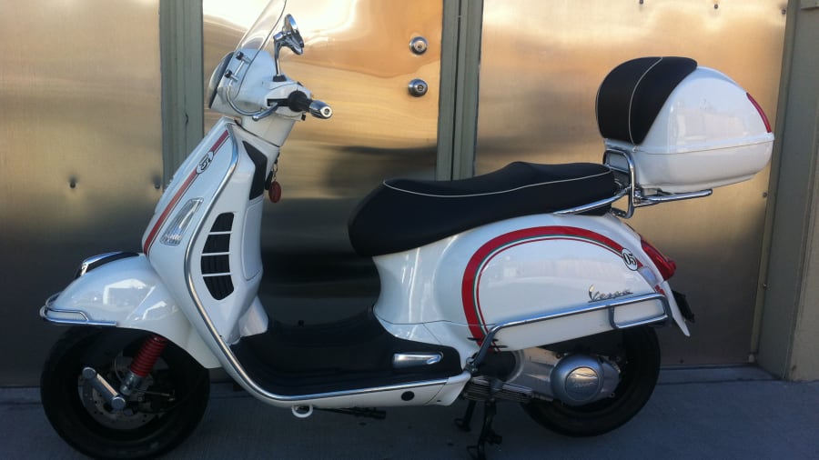 2009 Vespa GTS 300 ie Super at Las Vegas Motorcycles 2015 as T133