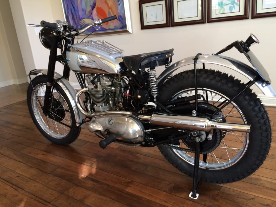 Mecum Auction Results: A Story Of Triumph And Loss - nl5w02t