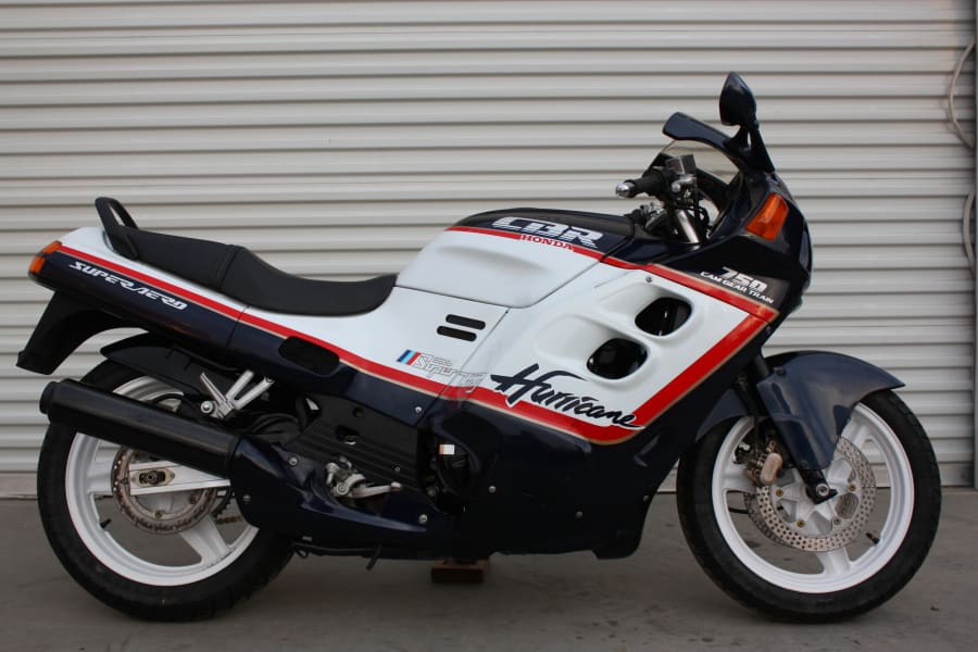 1987 Honda CBR750 RC27 for Sale at Auction - Mecum Auctions