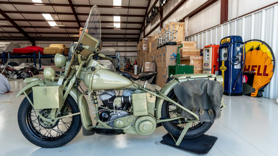 Harley Davidson ミリタリー【非売品】 1938 Harley-Davidson Military Bike For Sale At Auction