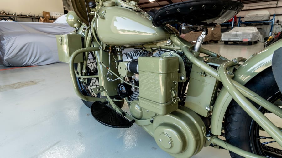 Harley Davidson ミリタリー【非売品】 1938 Harley-Davidson Military Bike For Sale At Auction