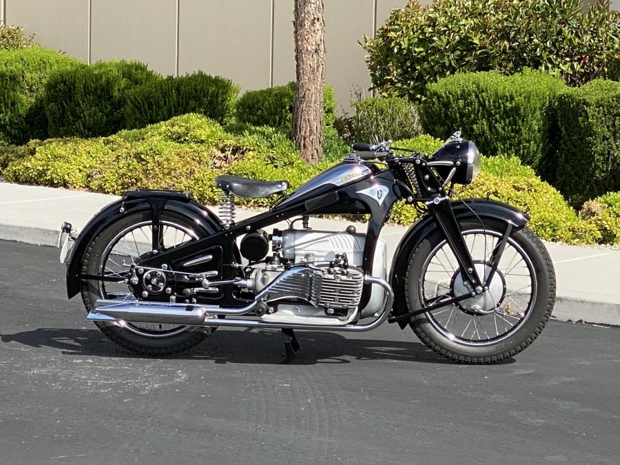 1938 Zundapp K800 for sale at Las Vegas Motorcycles 2021 as F154 - Mecum  Auctions