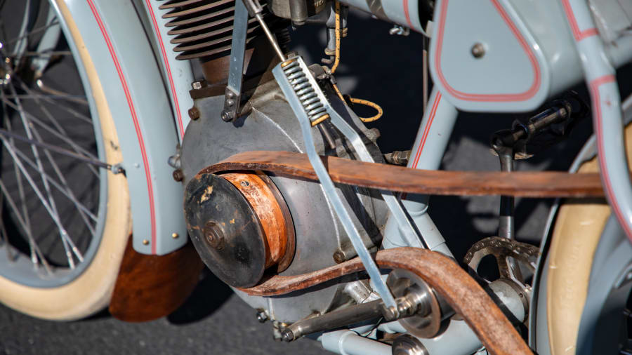 1907 Harley-Davidson Strap Tank shatters marque record at E.J.