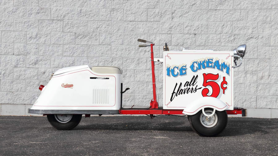 1950 Cushman Series 50 Ice Cream Truck