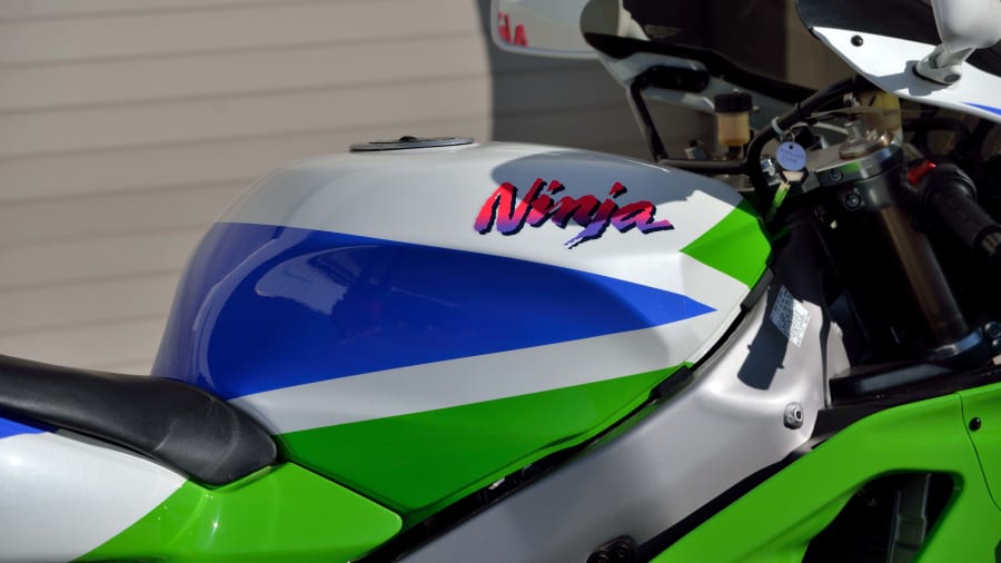 1993 Kawasaki ZX750-L For Sale At Auction - Mecum Auctions