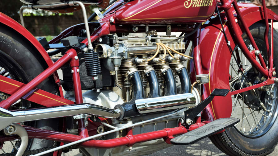 所さん⭐INDIAN FOUR 1932 直列4気筒エンジン搭載 所さん⭐INDIAN FOUR 1932 直列4気筒エンジン搭載 - メルカリ