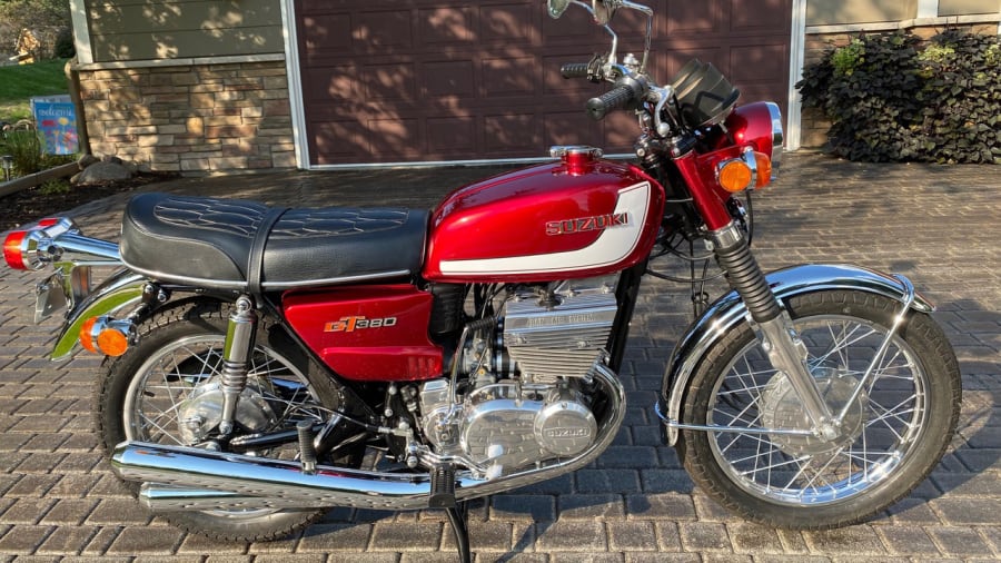 1972 Suzuki GT380 For Sale At Auction - Mecum Auctions