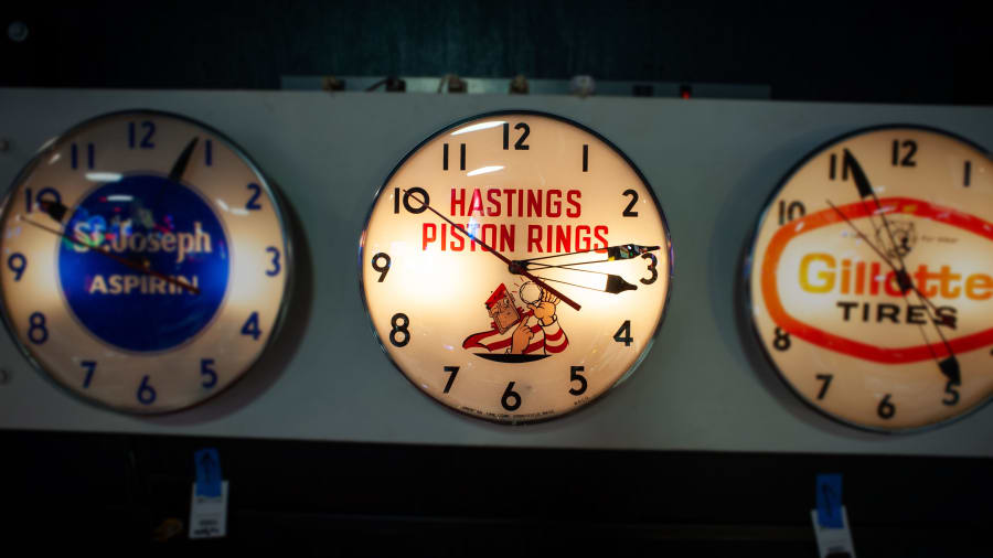 Hastings Piston Rings LightUp Clock for Sale at Auction Mecum Auctions