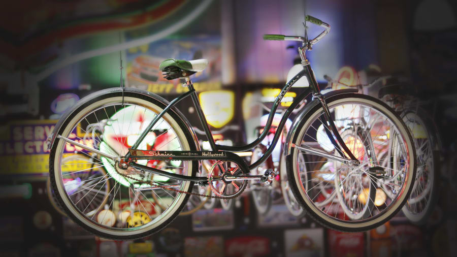 Schwinn Hollywood Bicycle for Sale at Auction Mecum Auctions