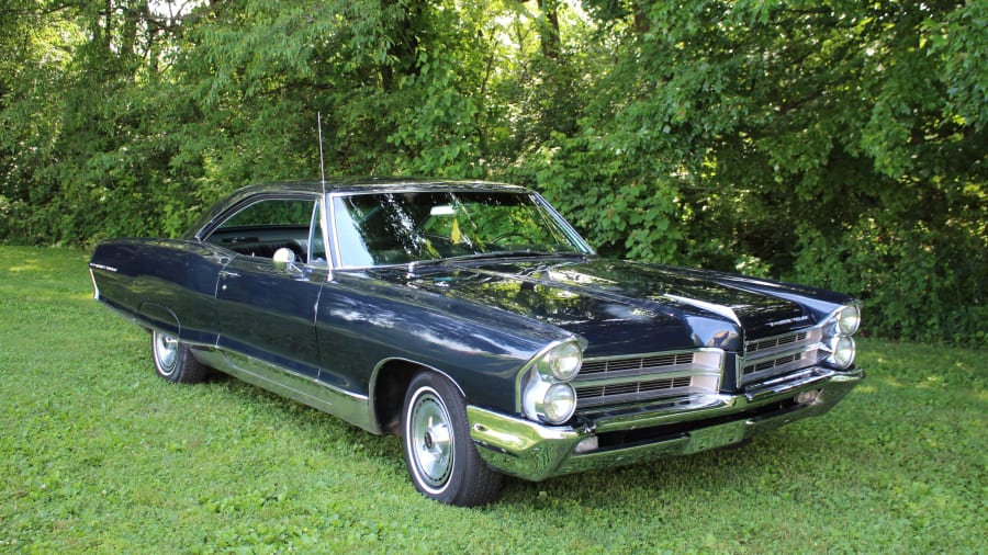 1965 Pontiac Bonneville For Sale At Auction Mecum Auctions