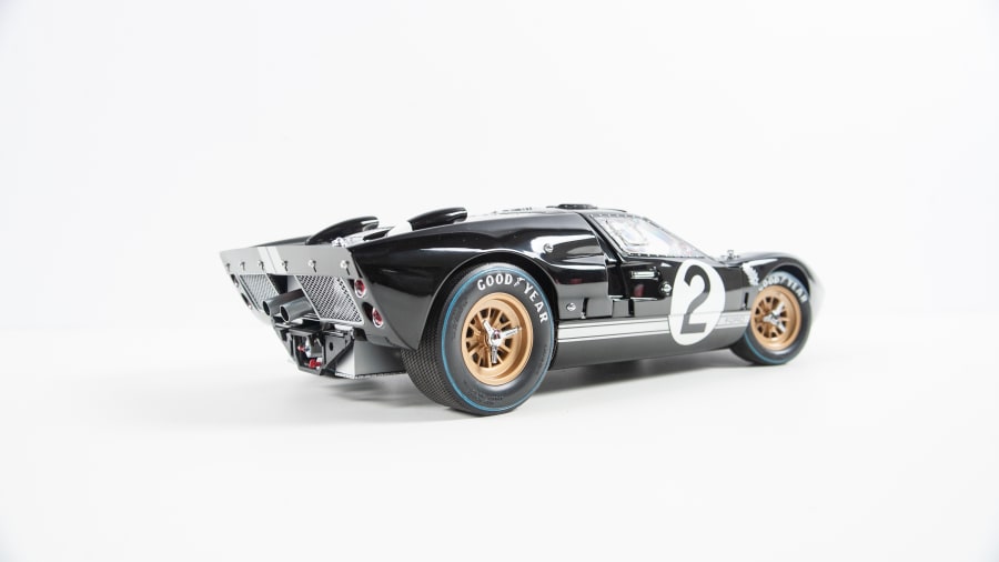 Exoto GT40 MKII 1:10 Scale Model Car Die-Cast, Carroll Shelby