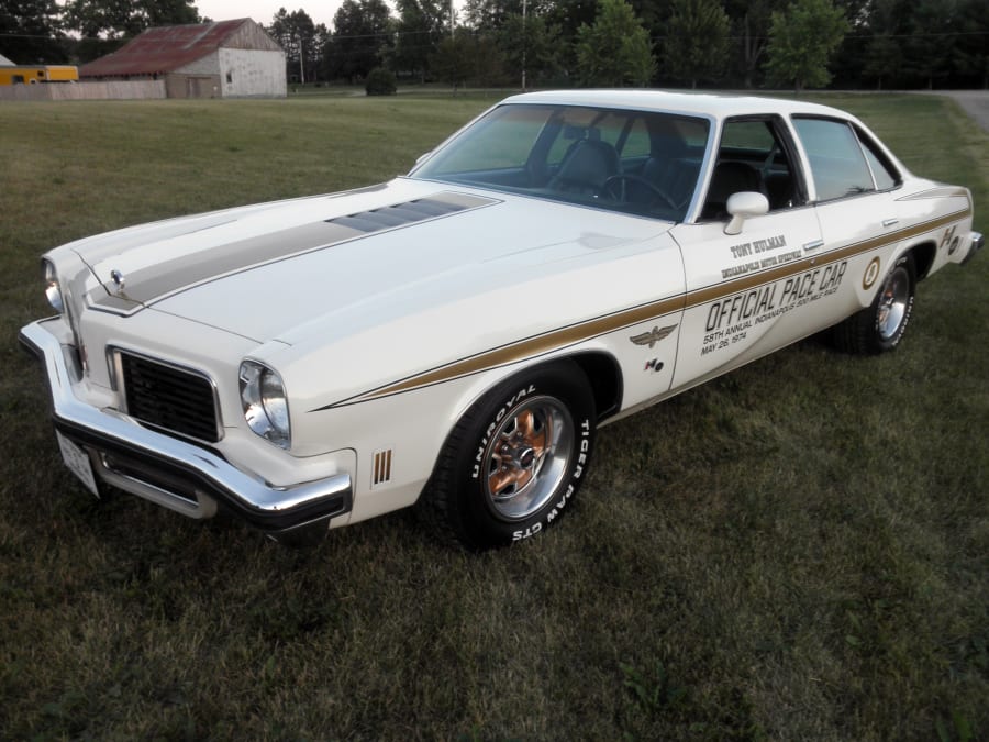 1974 Oldsmobile Hurst 4-Door at Dana Mecum's 26th Original Spring ...