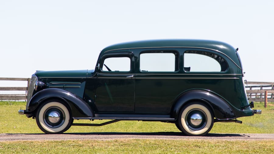 1937 Chevrolet Suburban 