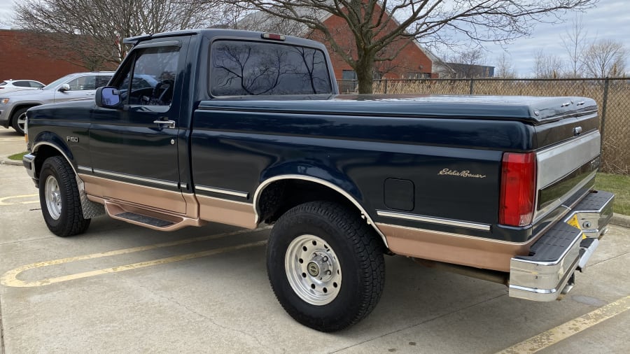 95 eddie Bauer f150. idk what it's the official car of but I like it! :  r/regularcarreviews