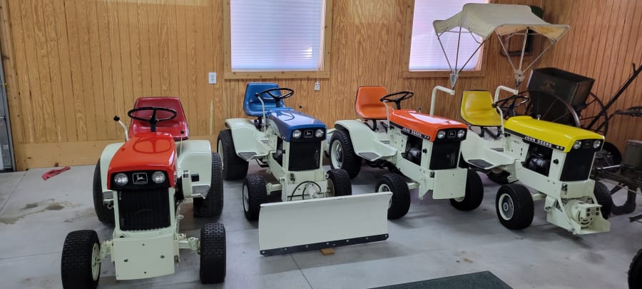 John Deere 120 Patio Tractor for Sale at Auction Mecum Auctions
