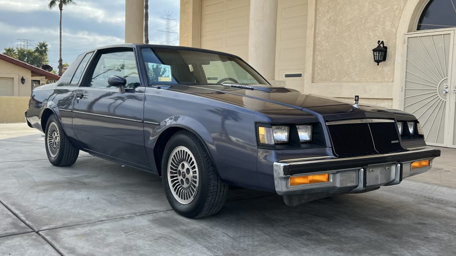 Elegant 1984 Regal T Type Images