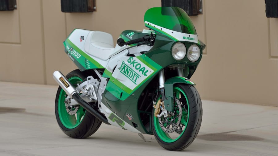 1986 Suzuki GSX-R 1100 Skoal Bandit For Sale At Auction - Mecum