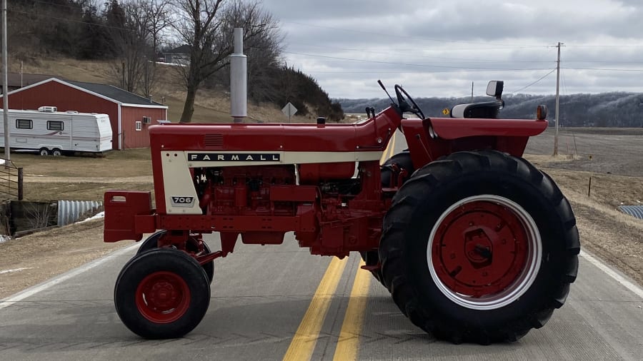 1966 Farmall 706 for Sale at Auction Mecum Auctions