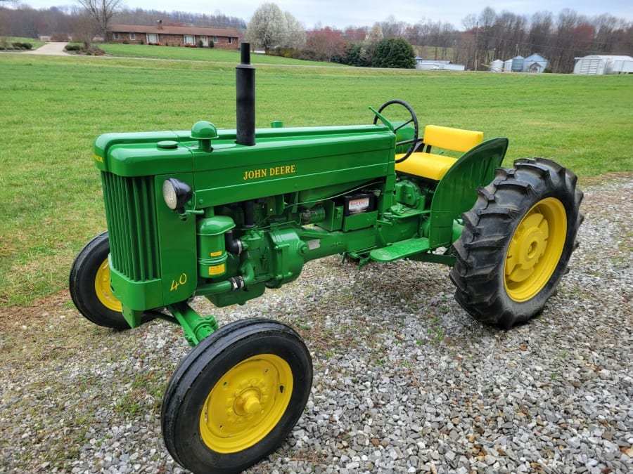 1954 John Deere 40 U at Gone Farmin' Spring Classic 2023 as S70 - Mecum ...