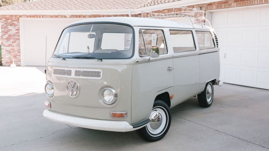 1968 Volkswagen Type II Bus for Sale at Auction - Mecum Auctions