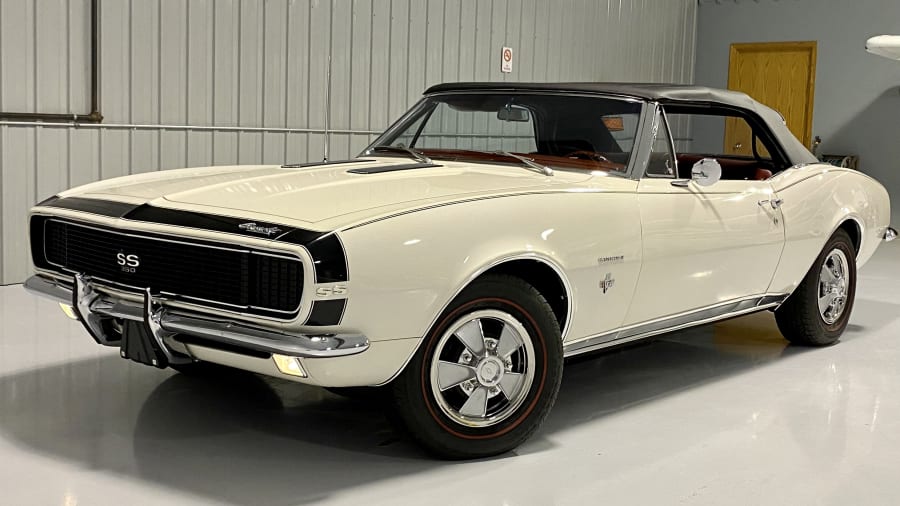 1967 Chevrolet Camaro SS Convertible at Indy 2023 as F17 - Mecum Auctions