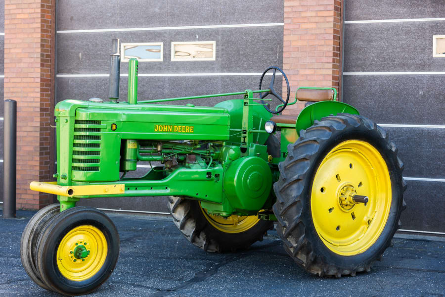 1947 John Deere B for Sale at Auction Mecum Auctions