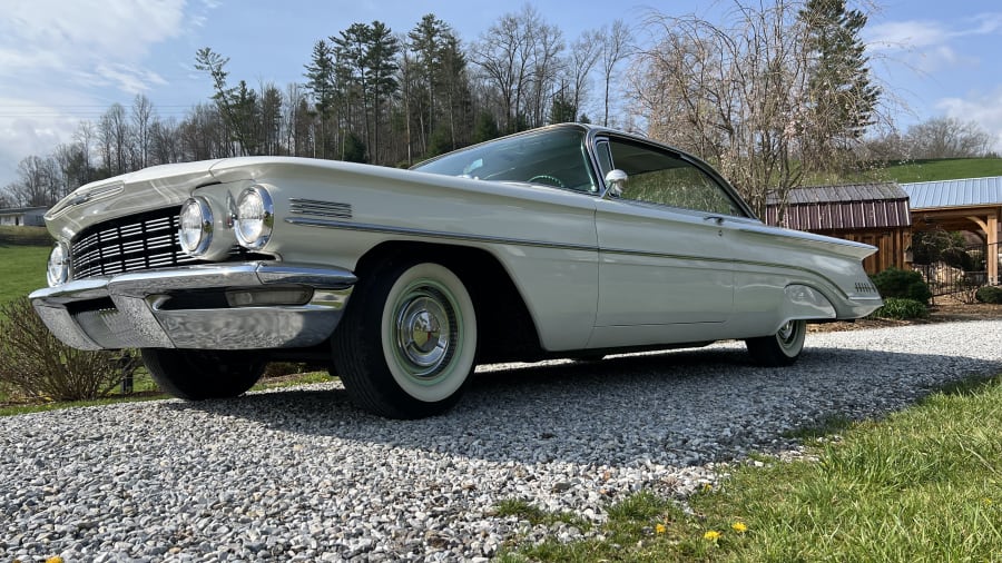 1960 Oldsmobile Super 88 Modified 5.7 Vortec V8 4spd-700R4 Auto