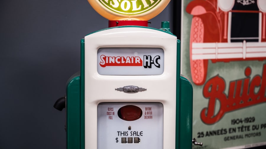 1940 Sinclair H-C Gasoline Bennett Model 541 Gas Pump For Sale At