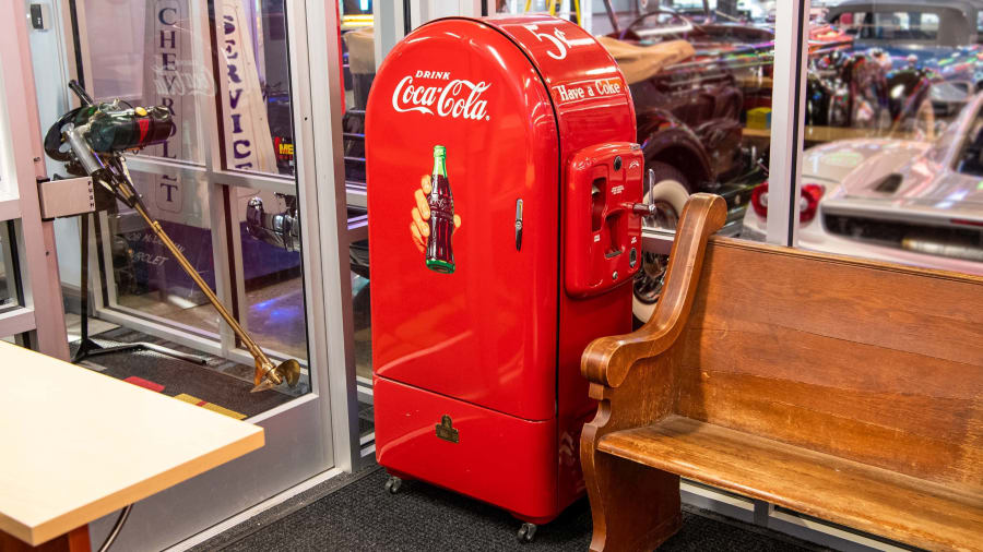 Used Coke Vending Machine for Sale Fast