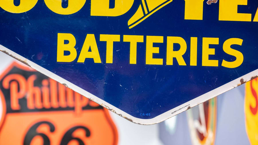 ヴィンテージ 看板 アメリカ GOODYEAR 両面 ヴィンテージ 看板 アメリカ GOODYEAR 両面