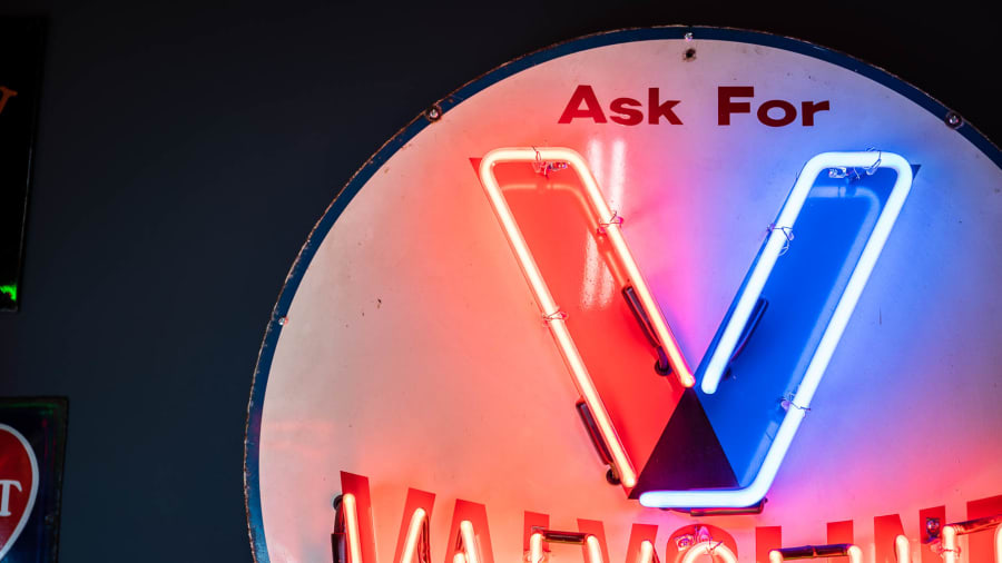 1950s Valvoline Motor Oil Single-Sided Tin Neon Sign For Sale At