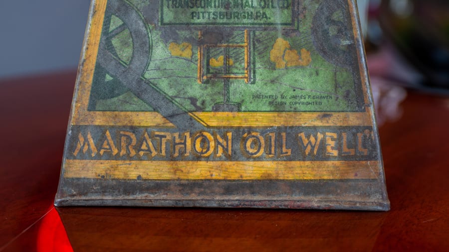 BOOTLEGGERSブートレガーズMARATHON MORTOR OILS M 1915-1920's “STYLE” MARATHON MOTOR OILS “DIE-CUT” PORCELAIN