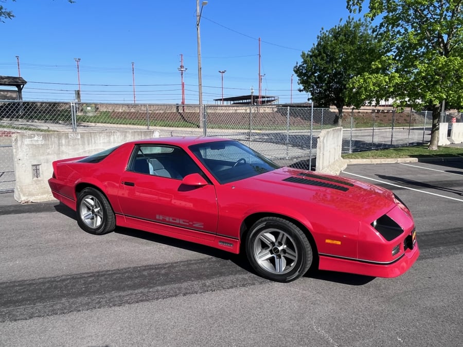 1985 Chevrolet Camaro IROC-Z at Indy 2023 as  - Mecum Auctions