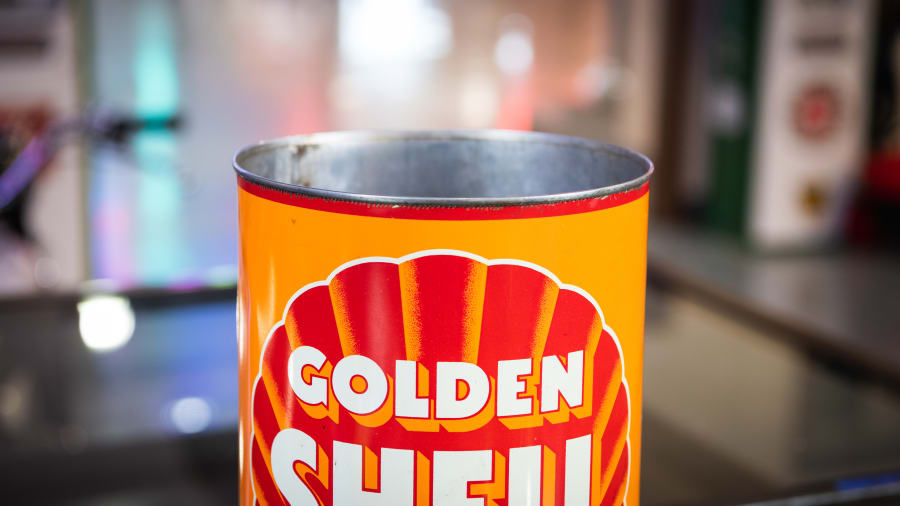 1930s-1940s Golden Shell Motor Oil Can For Sale At Auction - Mecum