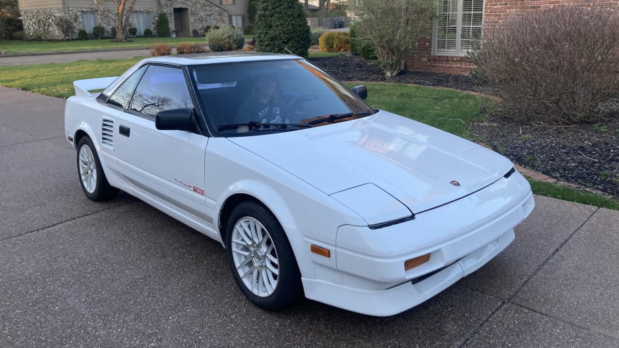 1988-toyota-mr2-for-sale-at-auction-mecum-auctions