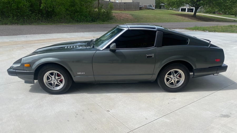 1983 Datsun 280ZX For Sale At Auction - Mecum Auctions