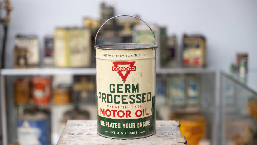Conoco Motor Oil 5Quart Oil Can for Sale at Auction Mecum Auctions
