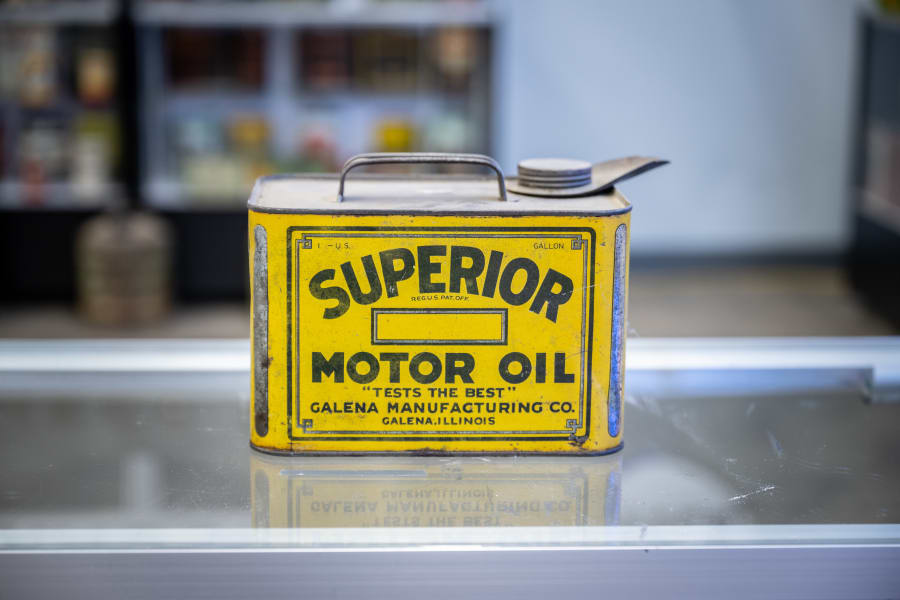 Superior Motor Oil 1Gallon Oil Can for Sale at Auction Mecum Auctions