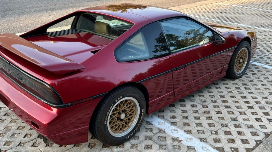 Final Year 1988 Pontiac Fiero GT Mecum Florida Auction Bound