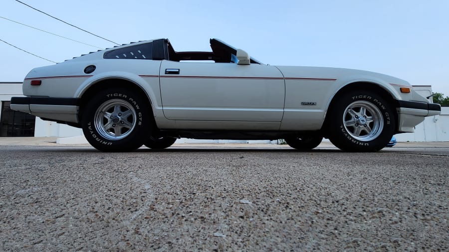 1983 Datsun 280ZX For Sale At Auction - Mecum Auctions