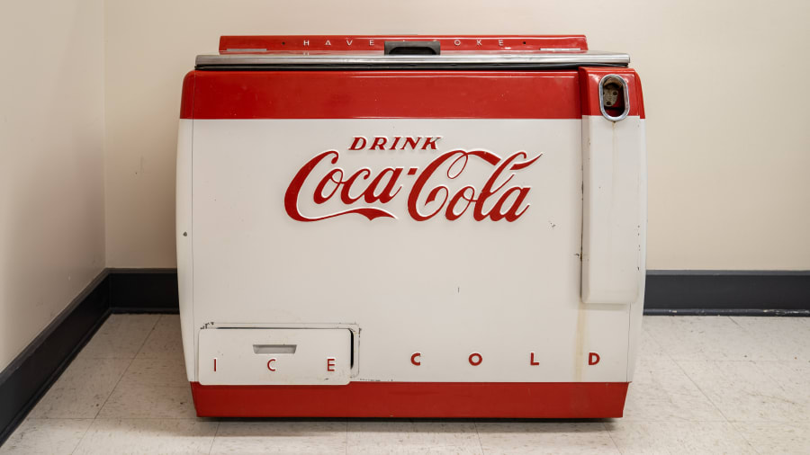 Coca-Cola Cavalier Model CMD-D Cooler for Sale at Auction - Mecum Auctions