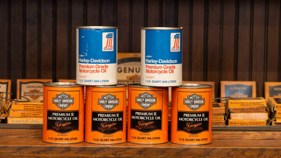 HarleyDavidson 1Quart Oil Cans, Lot of 6 for Sale at Auction Mecum