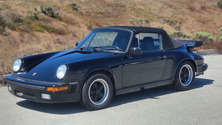 1988 Porsche 911 Carrera Cabriolet image 1