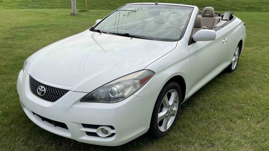2007 Toyota Solara SLE Convertible for Sale at Auction - Mecum Auctions