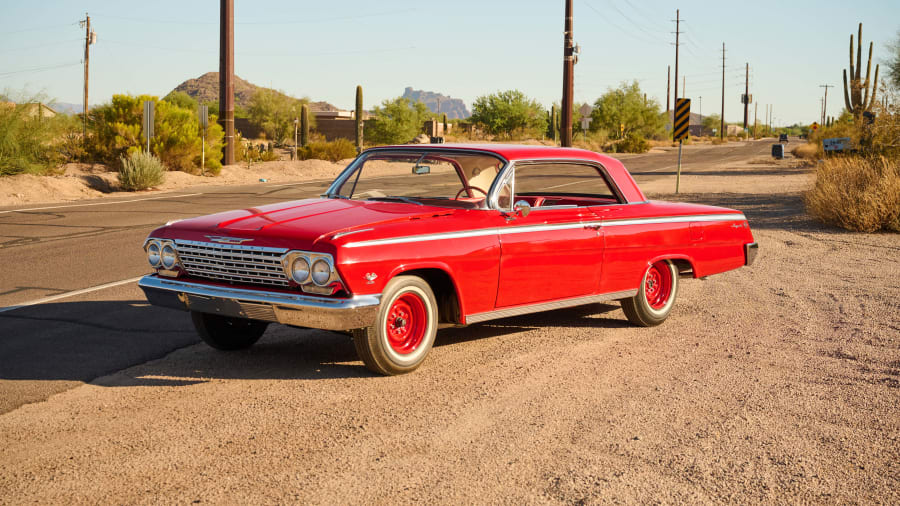 マッスルカー ★ 62 IMPALA ★ 57 BUICK ★ 2台★チェイス★ Everyone Said We Were Crazy: How We Built the 1,200hp '62